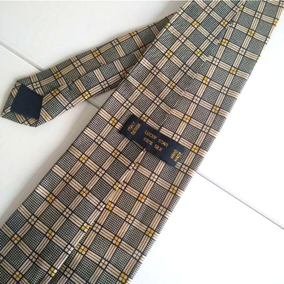 Vintage Handmade Silk Tie - Picture 5 of 11